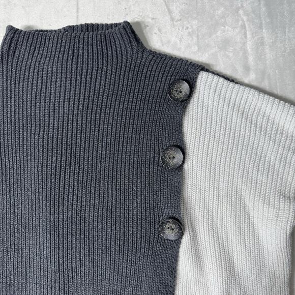 NEON BUDDHA Women Solstice BIG BUTTON Gray White Sweater Lagenlook M - Picture 4 of 13